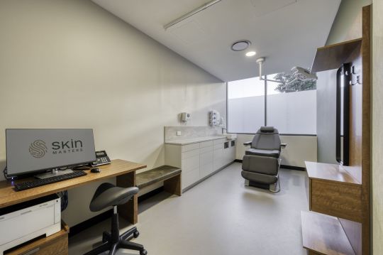 SkinMasters_0089_AuroraHDR2019-edit-Edit-Edit.jpg