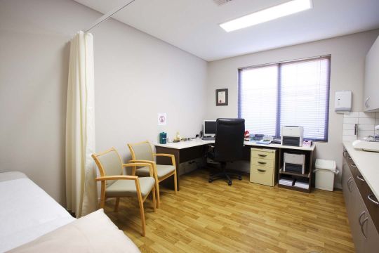 2084_Medifit -Health on Grange - SA _2008-07-19.jpg